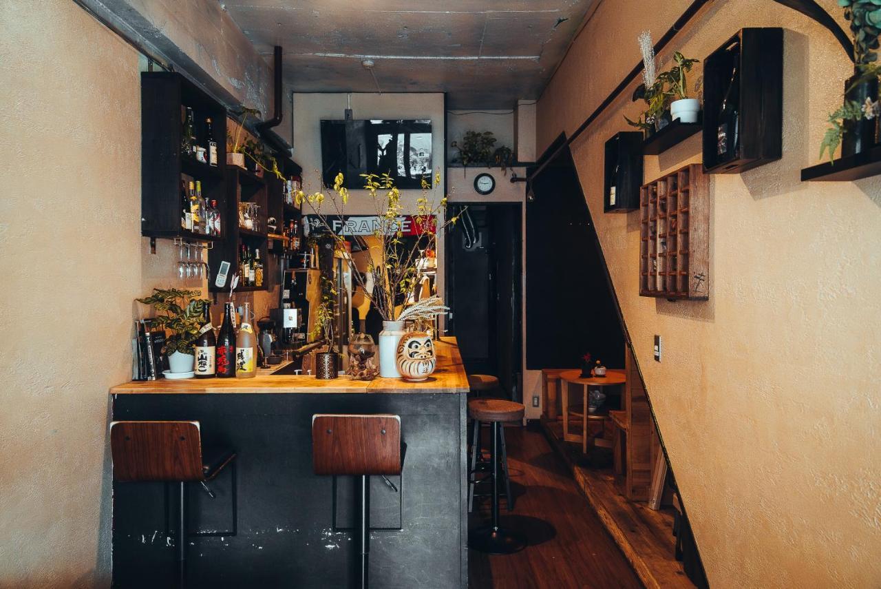 Backstage Osaka Hostel&Bar Exterior foto
